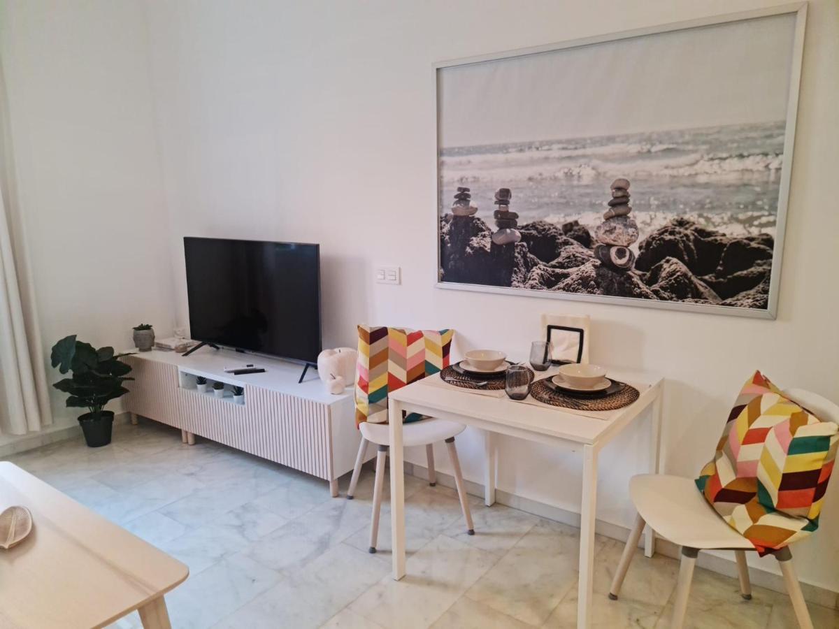 Apartamento Málaga Centro Esterno foto
